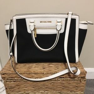 Michael Kors Black and White Handbag